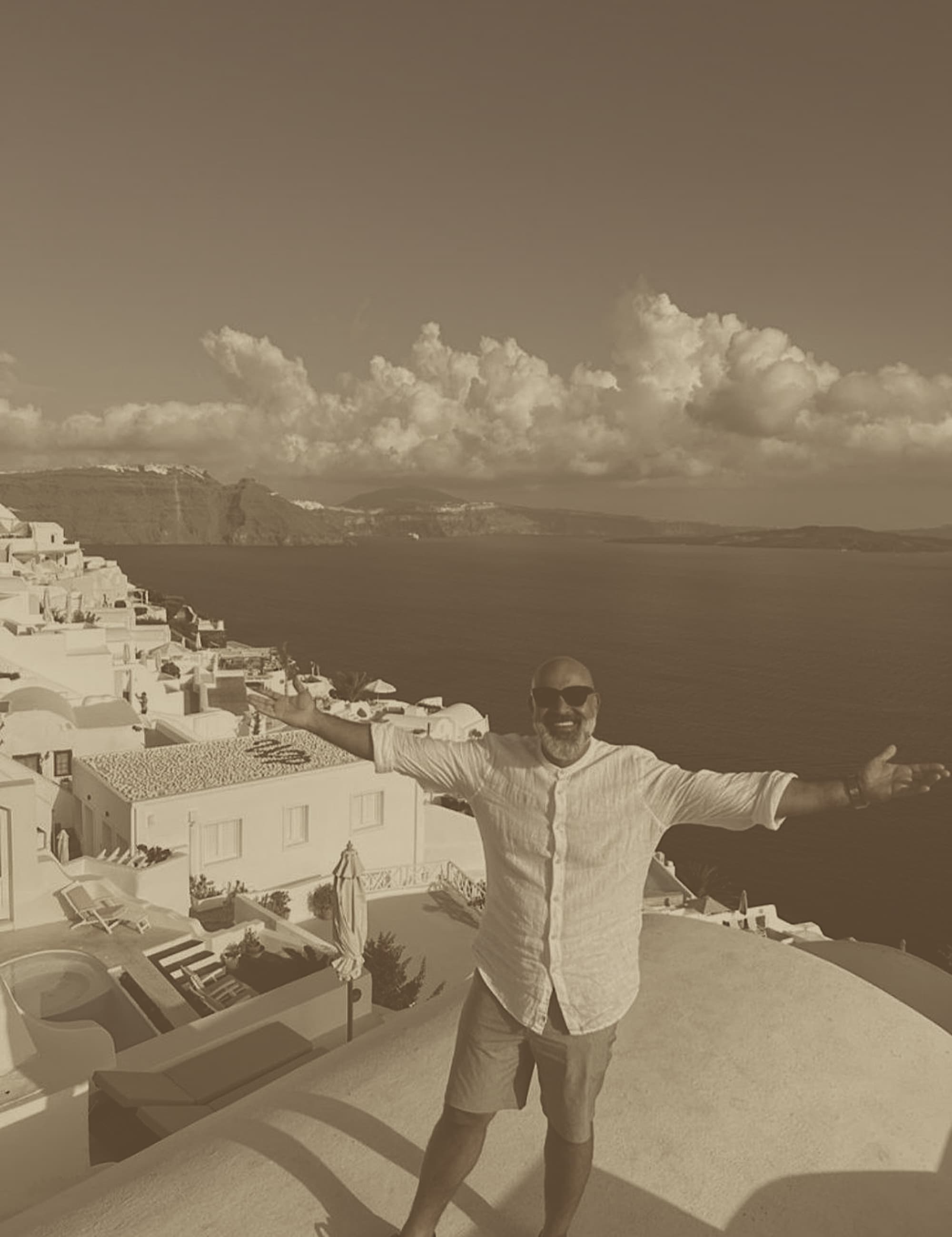 Parham Shariat overlooking the caldera in Santorini